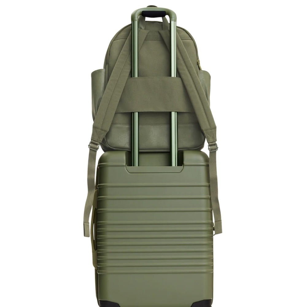 BEIS The Backpack - Limited Edition Olive Green EUC - Picture 10 of 12